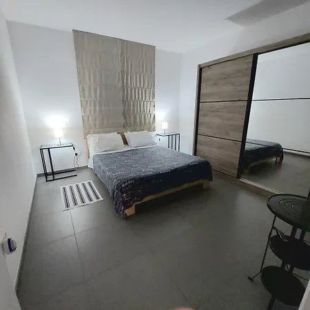 Appartement Julia's *